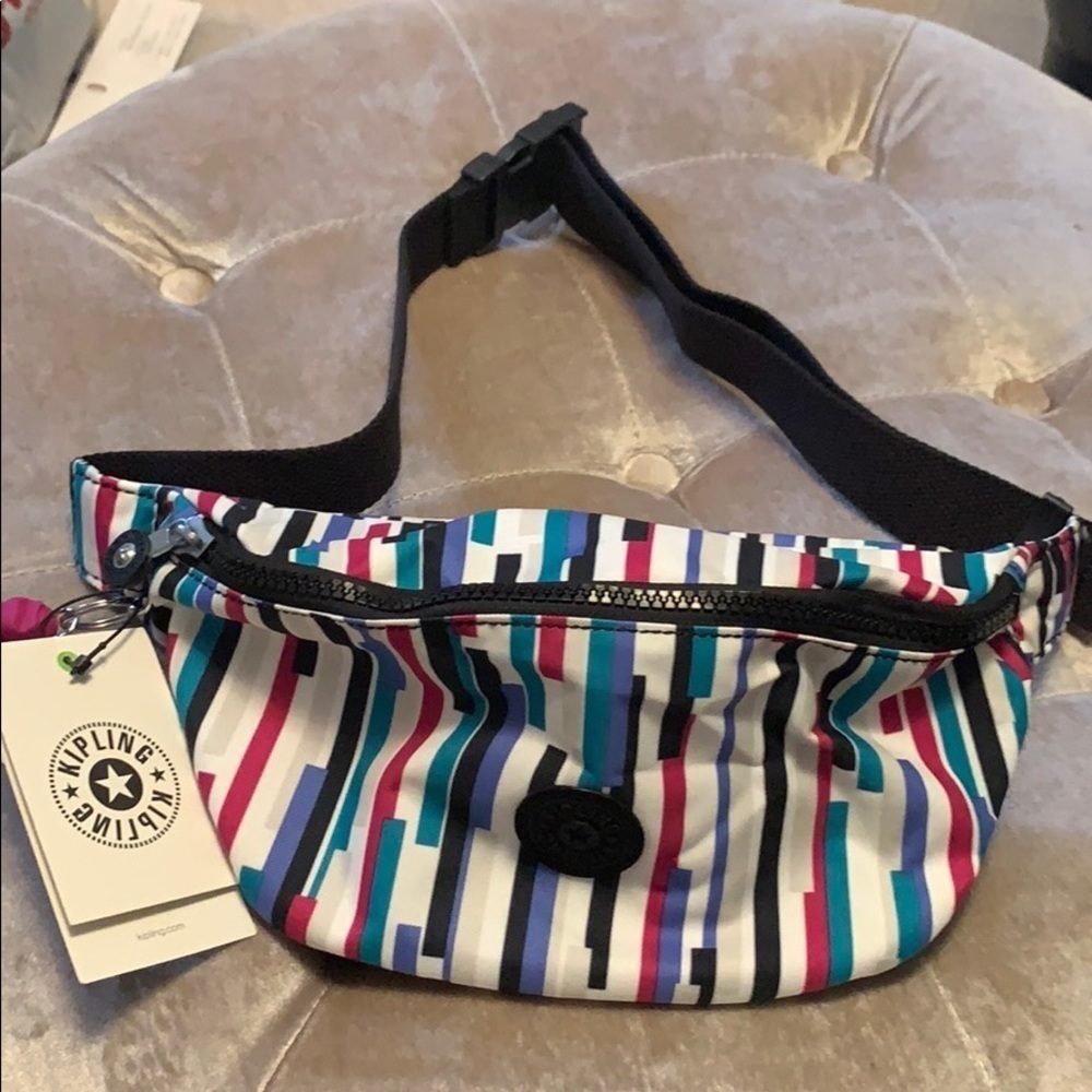 Kipling Urban Stripe Fanny Pack or chest bag, includes keychain - Picture 1 of 10